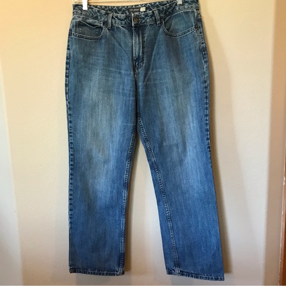 Van Heusen Classic Fit Blue Jeans Size 34 x 32 - Picture 2 of 15